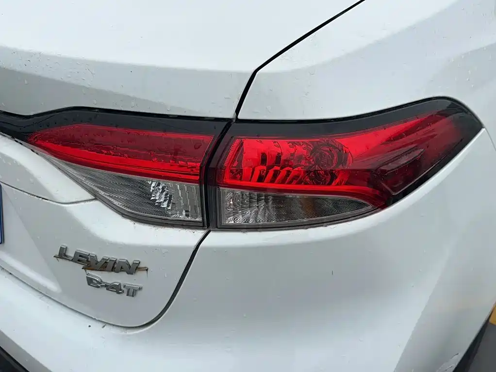 Toyota Levin — фото 10