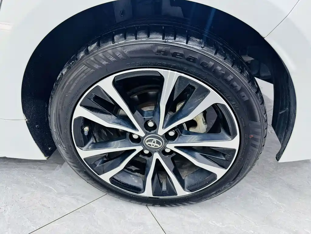 Toyota Levin — фото 14