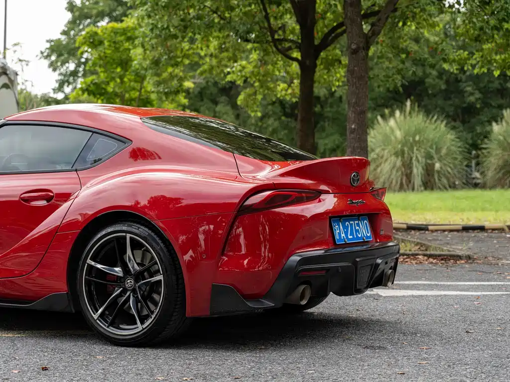 Toyota Supra — фото 7