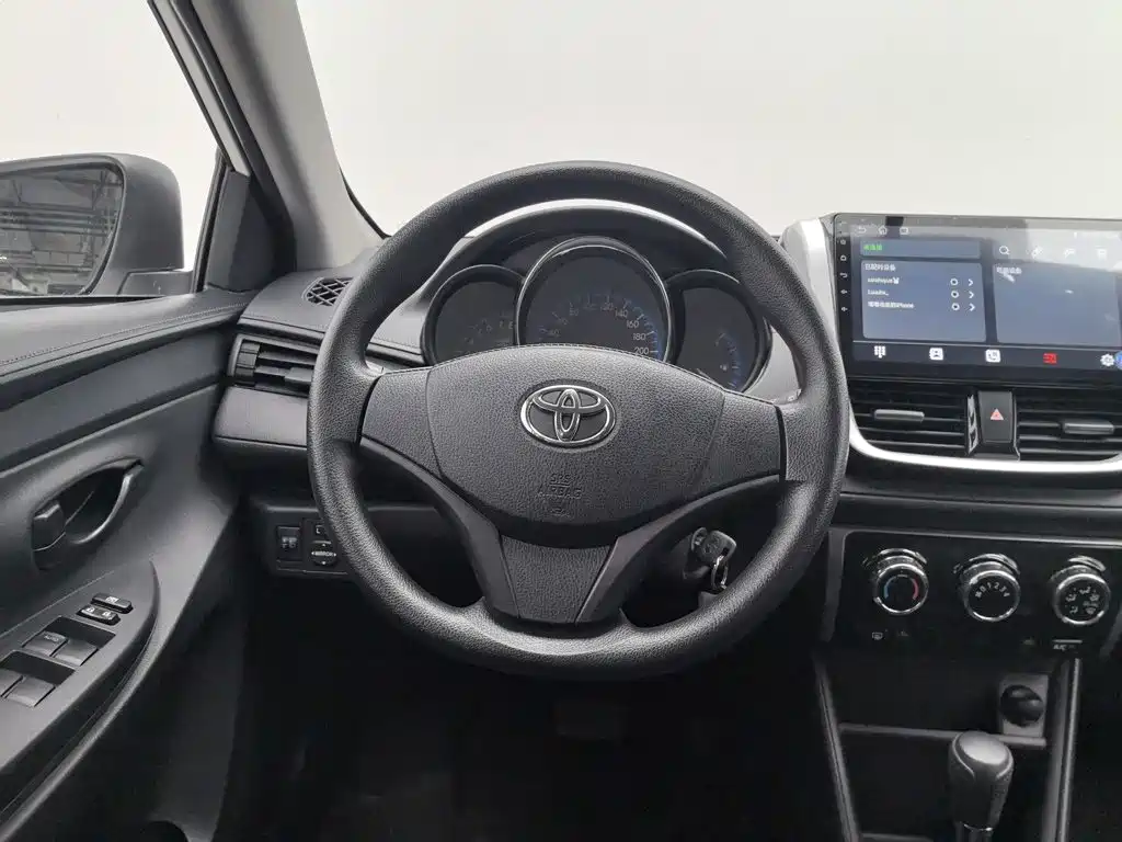 Toyota Vios FS — фото 11