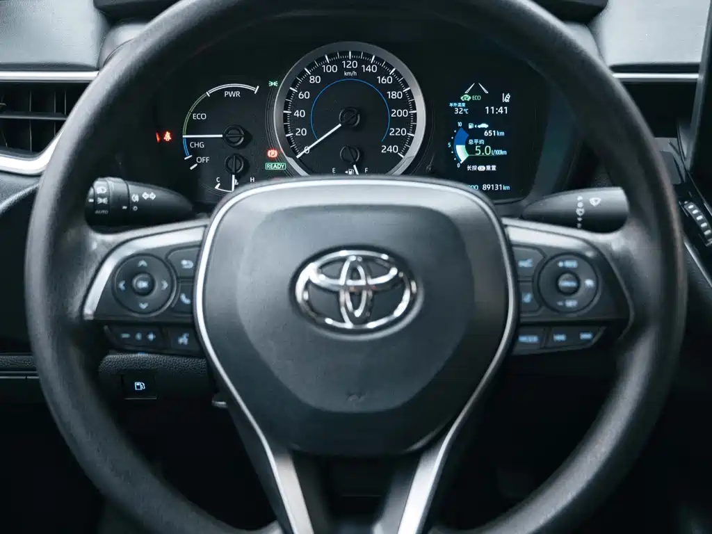 Toyota Levin — фото 13