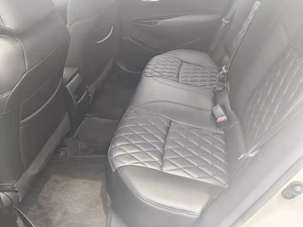 Toyota Allion — фото 11