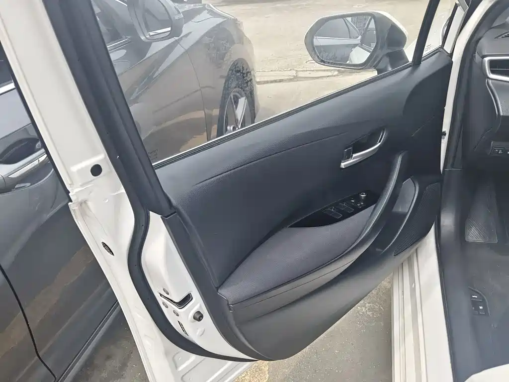 Toyota Allion — фото 14