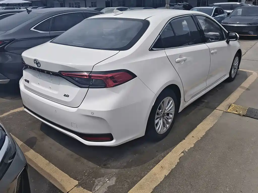 Toyota Allion — фото 15