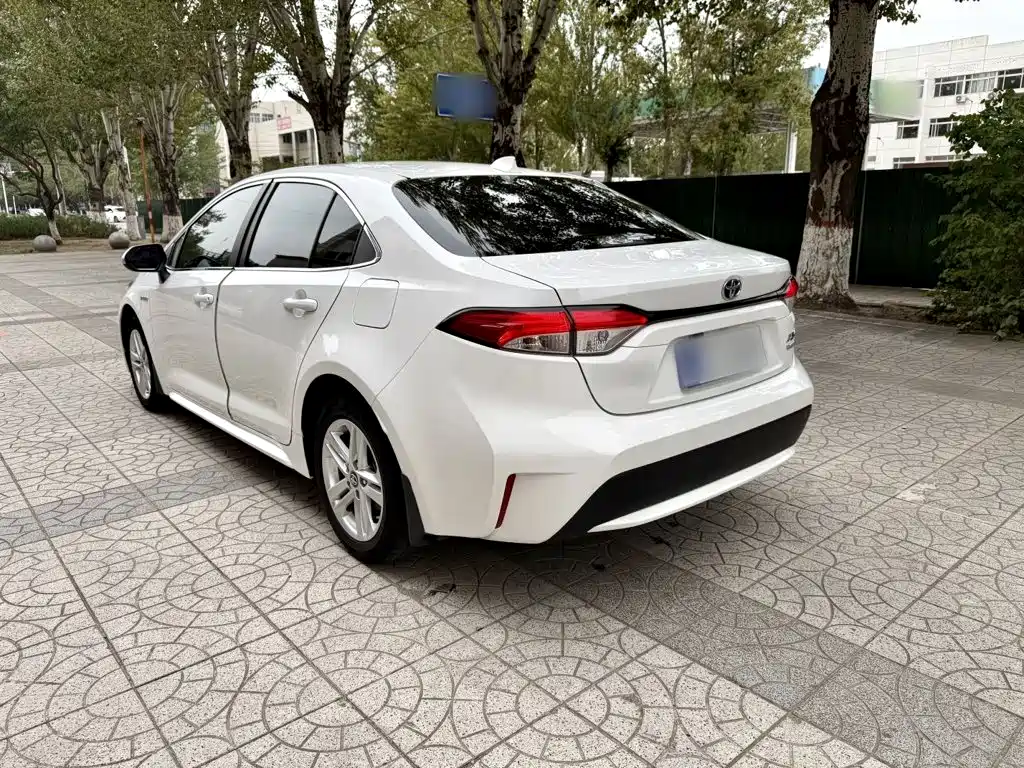 Toyota Levin — фото 10