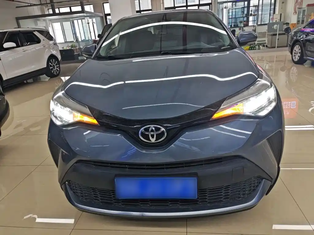 Toyota C-HR — фото 3