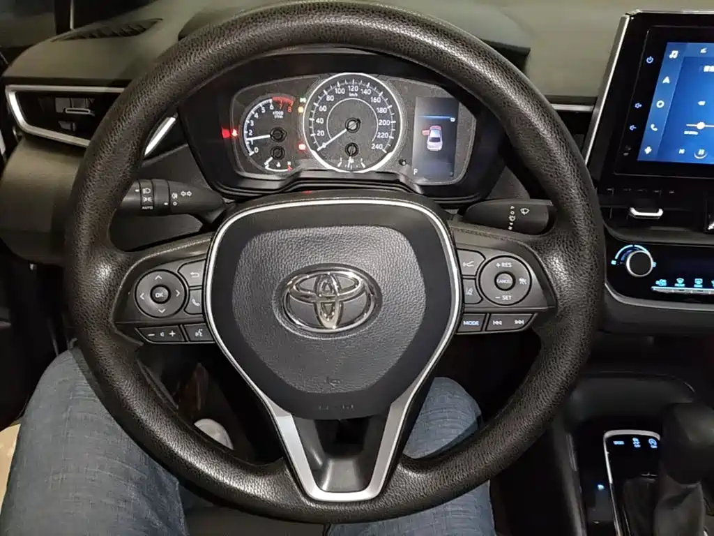 Toyota Levin — фото 11