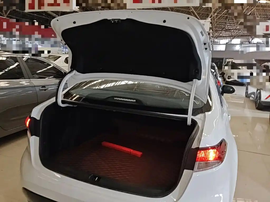 Toyota Levin — фото 19