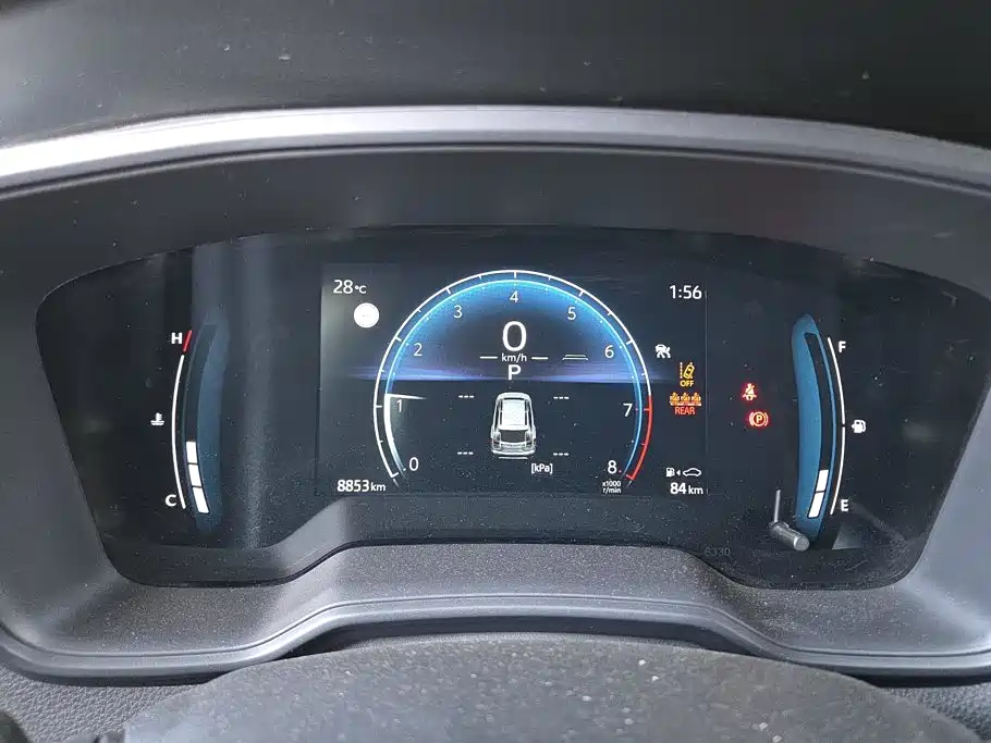 Toyota Corolla Cross — фото 14
