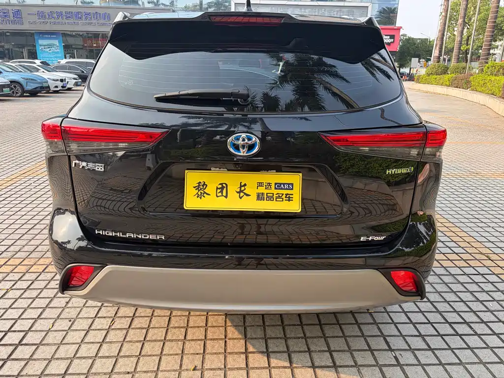 Toyota Highlander — фото 24