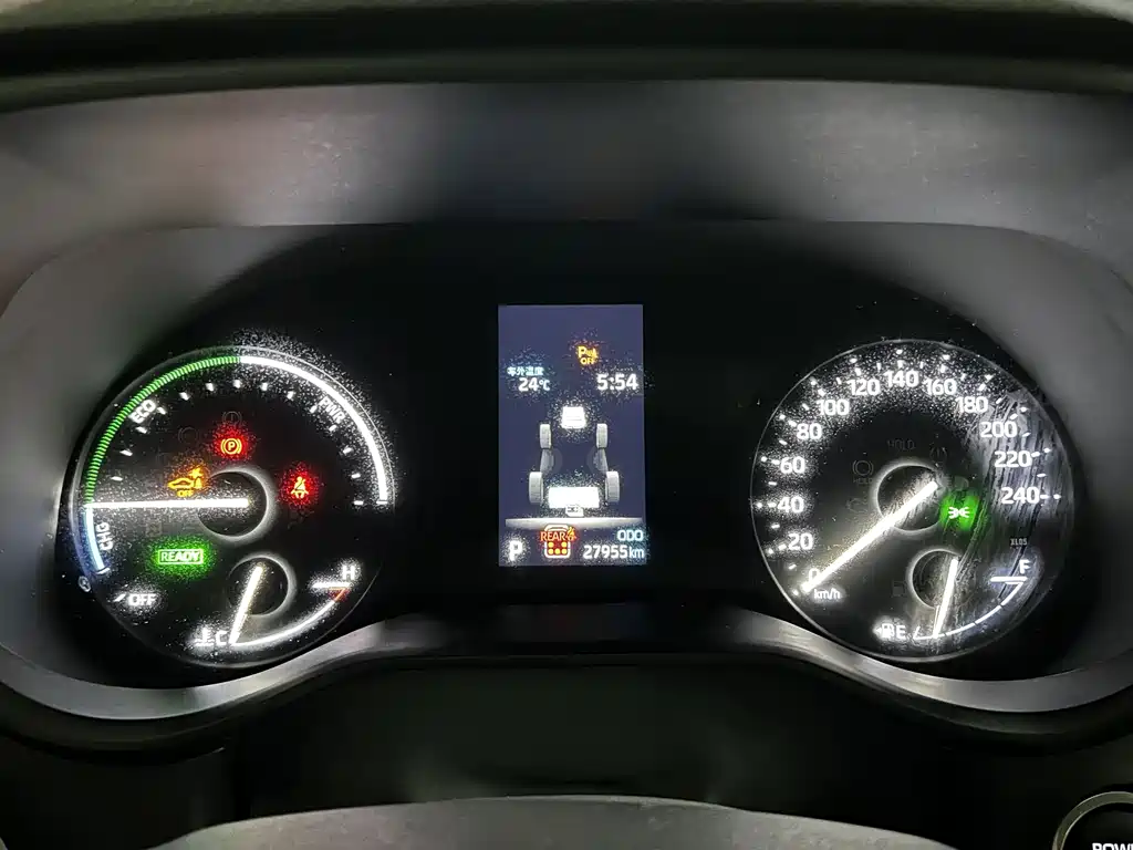 Toyota Granvia — фото 8
