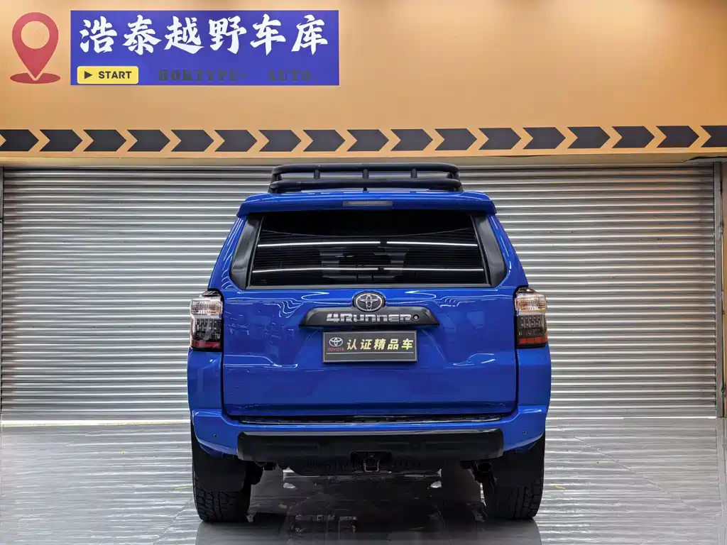 Toyota 4Runner — фото 5