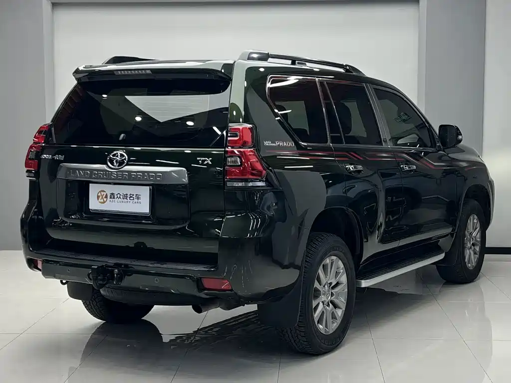 Toyota Prado — фото 19