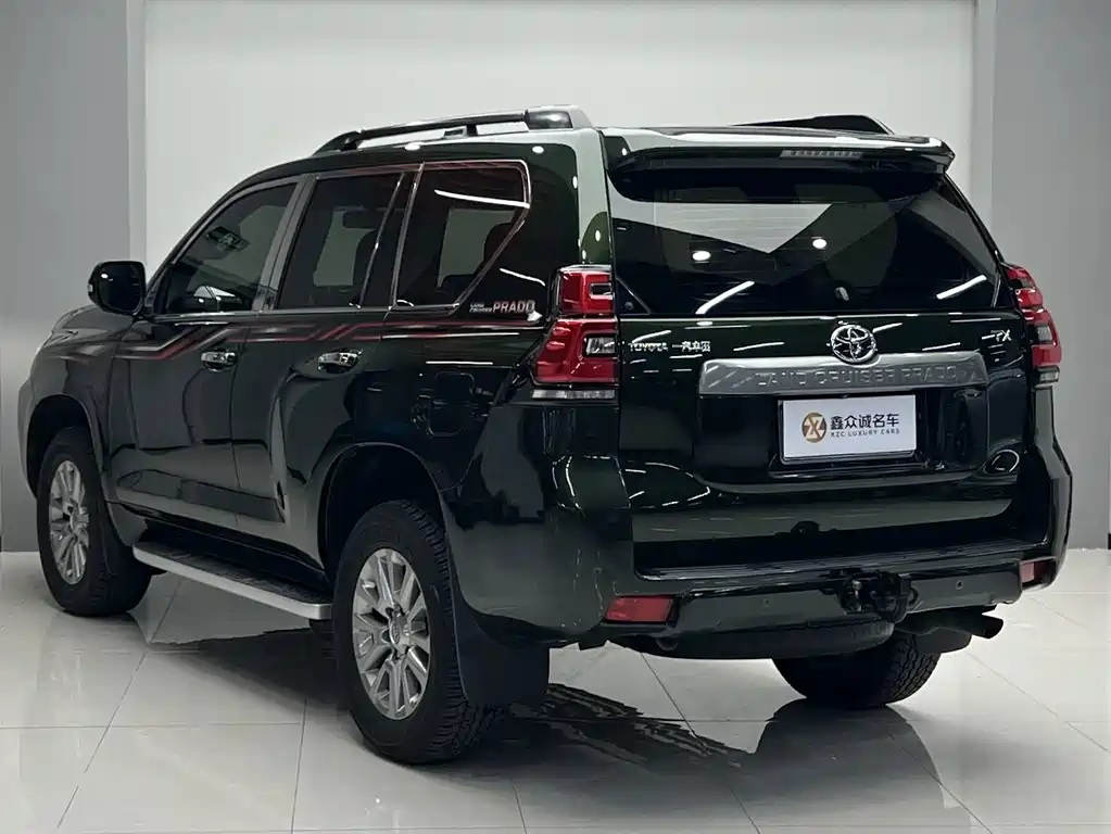 Toyota Prado — фото 20