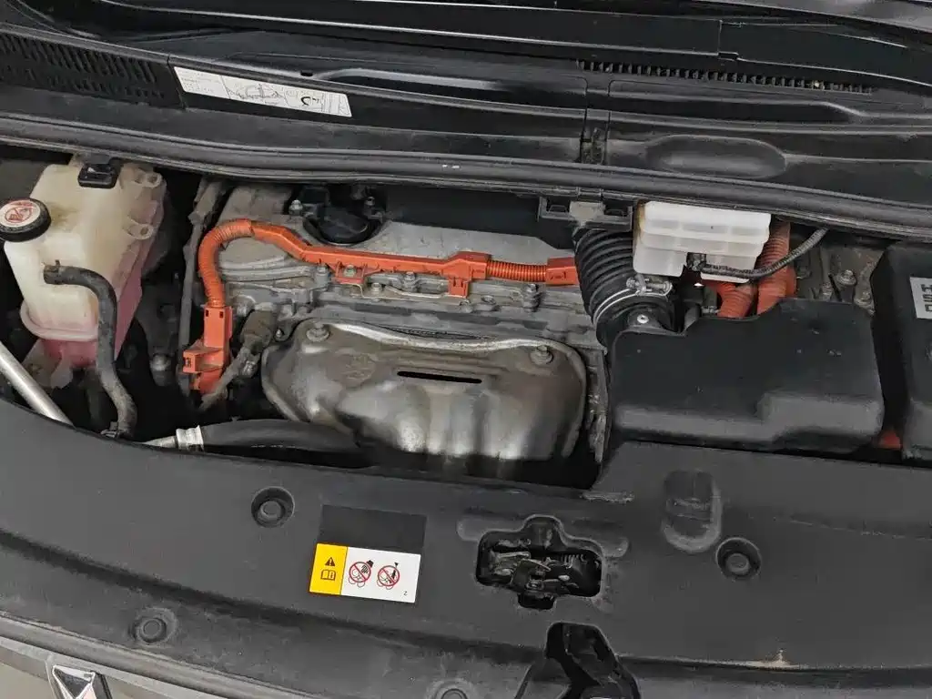 Toyota Alphard — фото 13