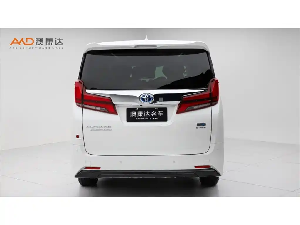 Toyota Alphard — фото 4