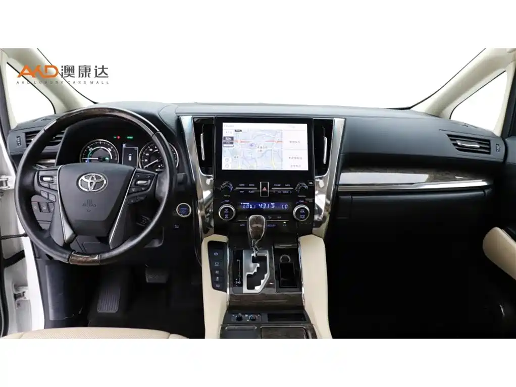 Toyota Alphard — фото 5