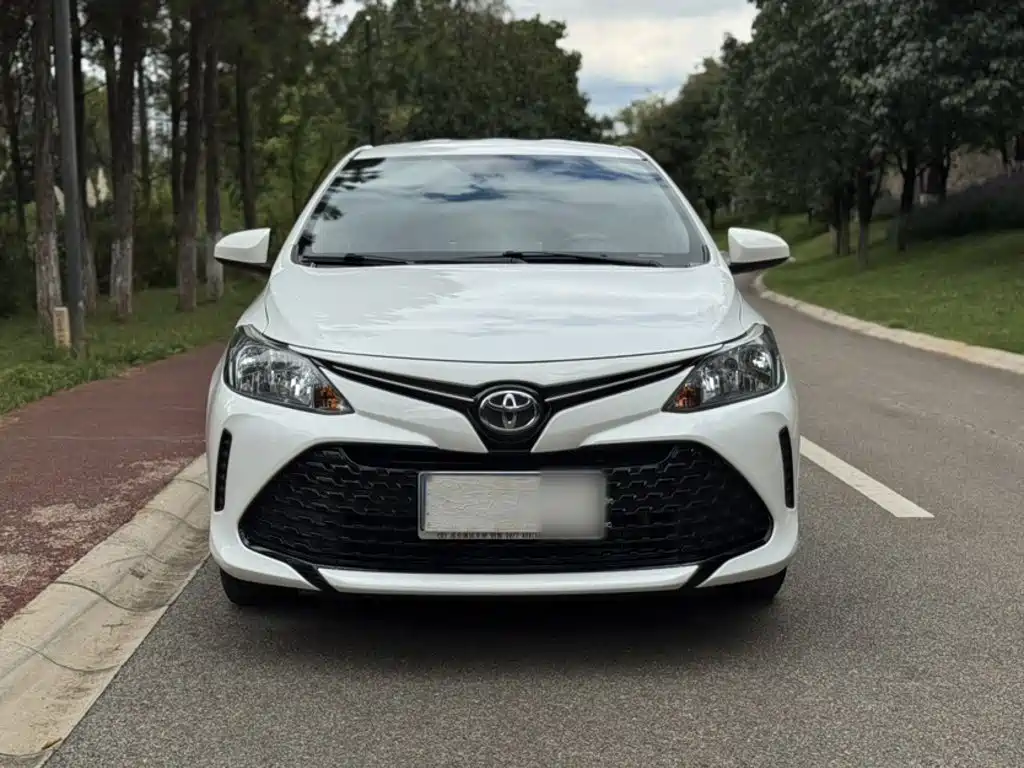 Toyota Vios FS — фото 3