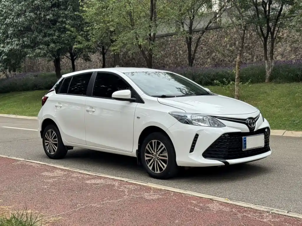 Toyota Vios FS — фото 4