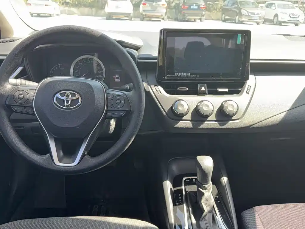 Toyota Corolla — фото 3
