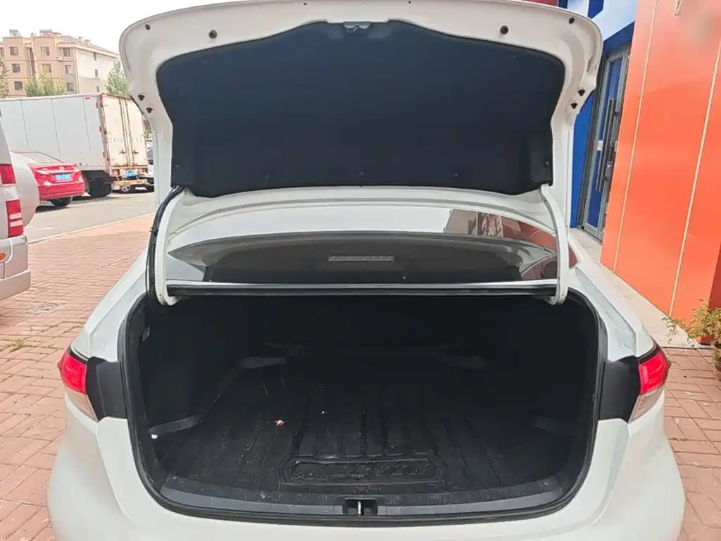 Toyota Levin — фото 19