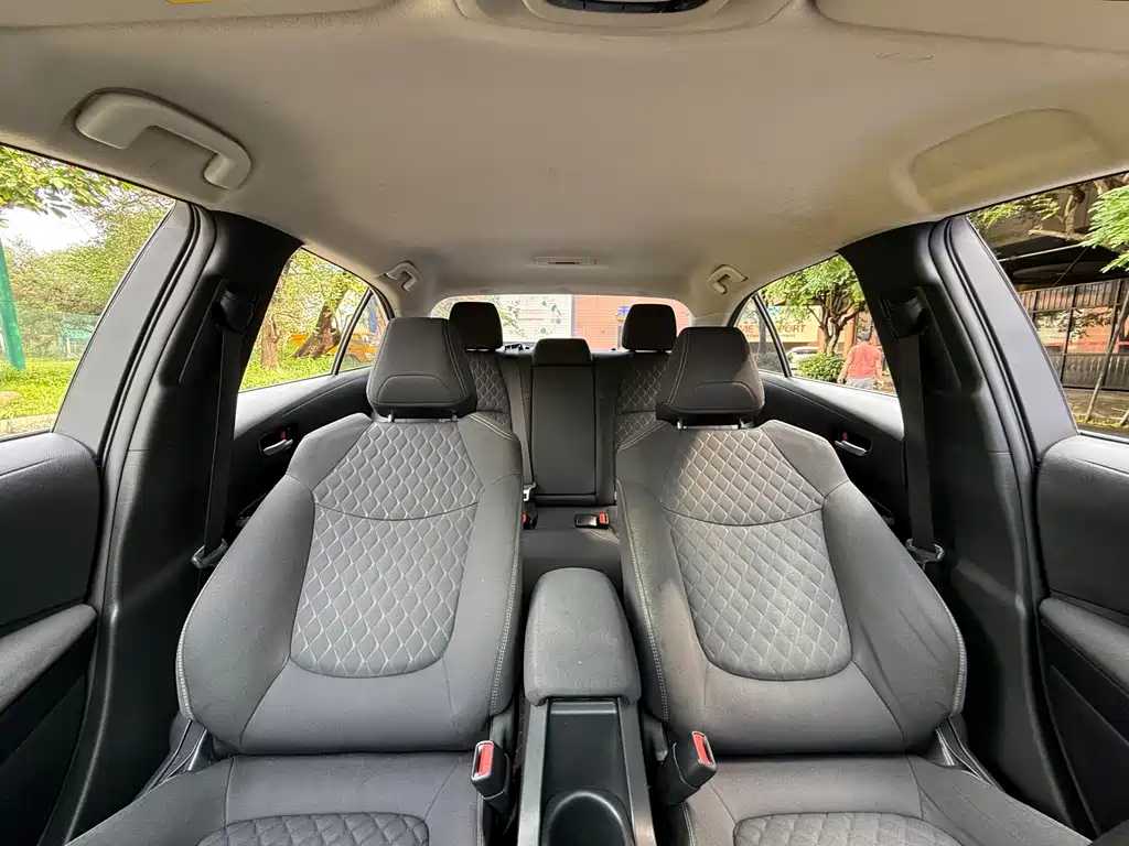 Toyota Allion — фото 10