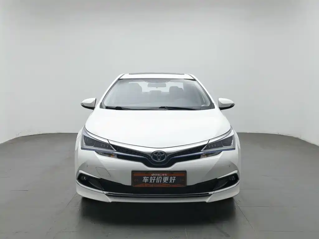 Toyota Corolla Hybrid — фото 3