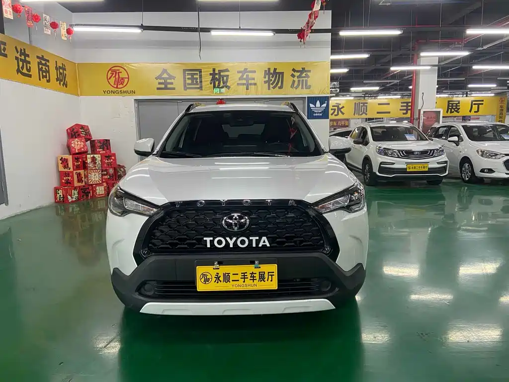 Toyota Corolla Cross — фото 2