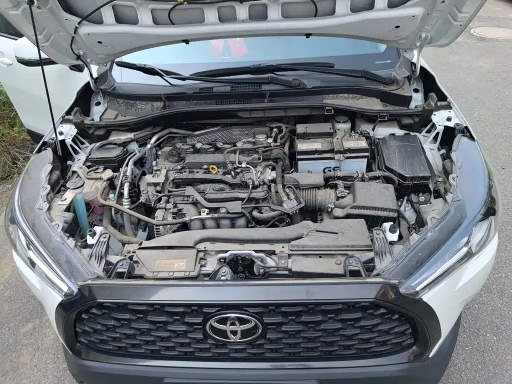 Toyota Corolla Cross — фото 11