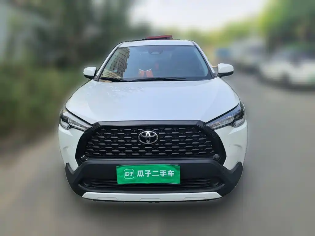 Toyota Corolla Cross — фото 23