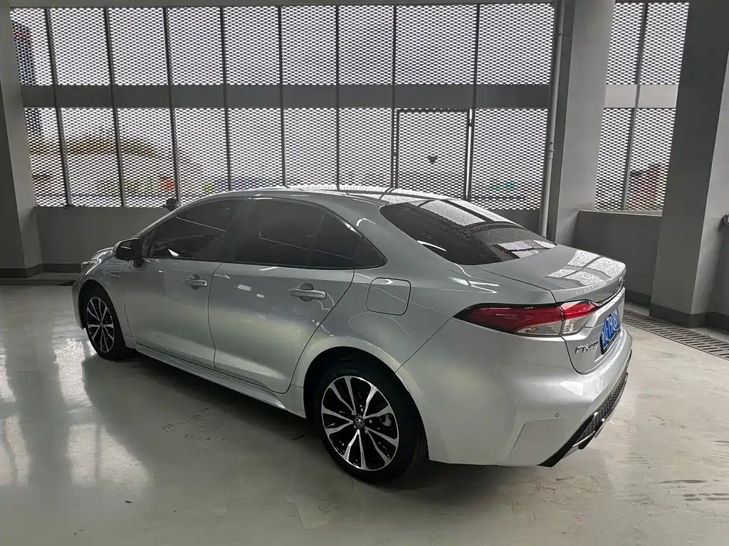Toyota Levin — фото 15