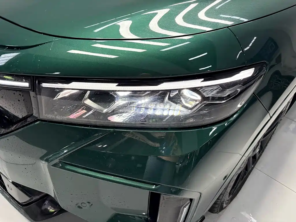 VOYAH FREE — фото 17