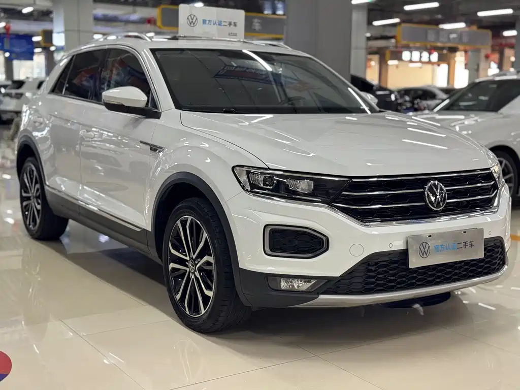 Volkswagen T-Roc — фото 3