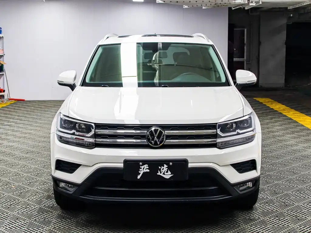 Volkswagen Tharu — фото 2
