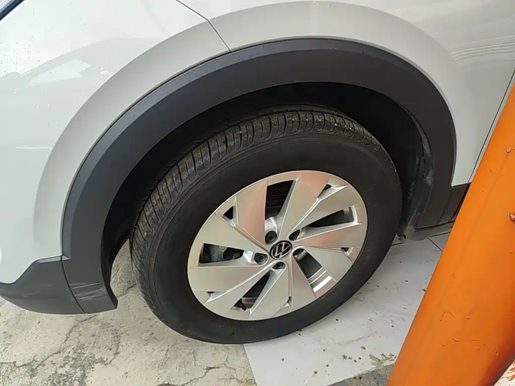 Volkswagen Tharu — фото 23