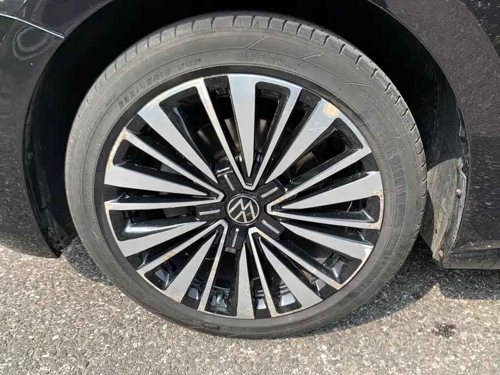 Volkswagen Passat — фото 5