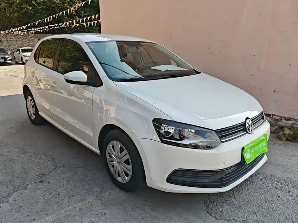 Volkswagen Polo — фото 4