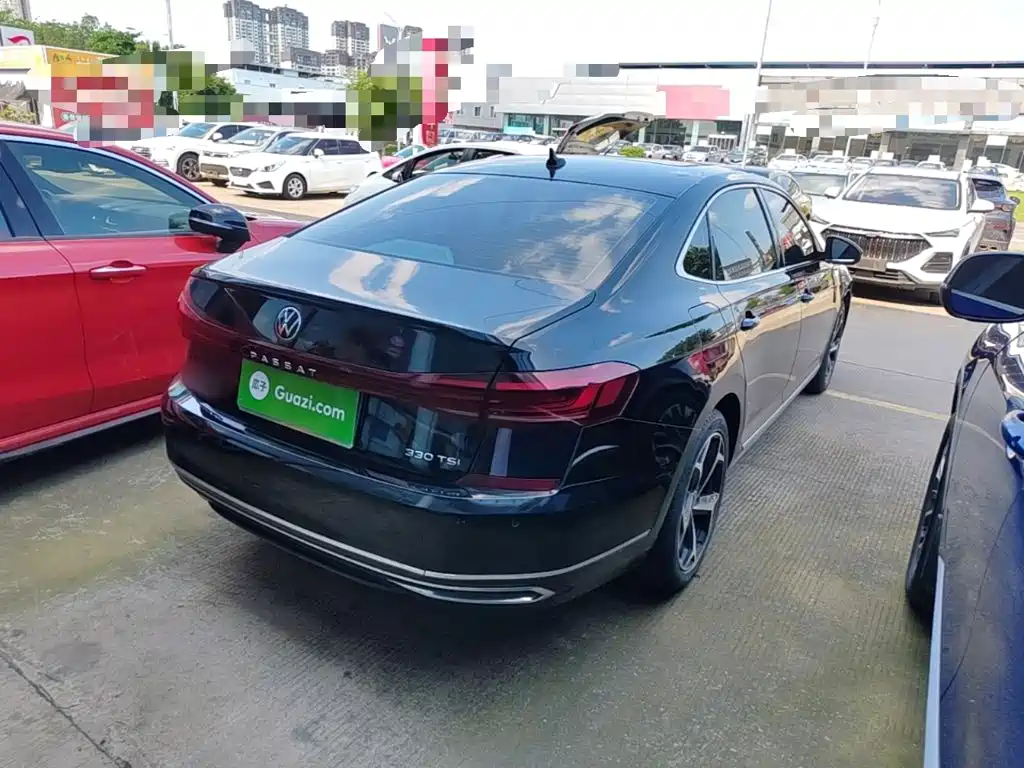 Volkswagen Passat — фото 7