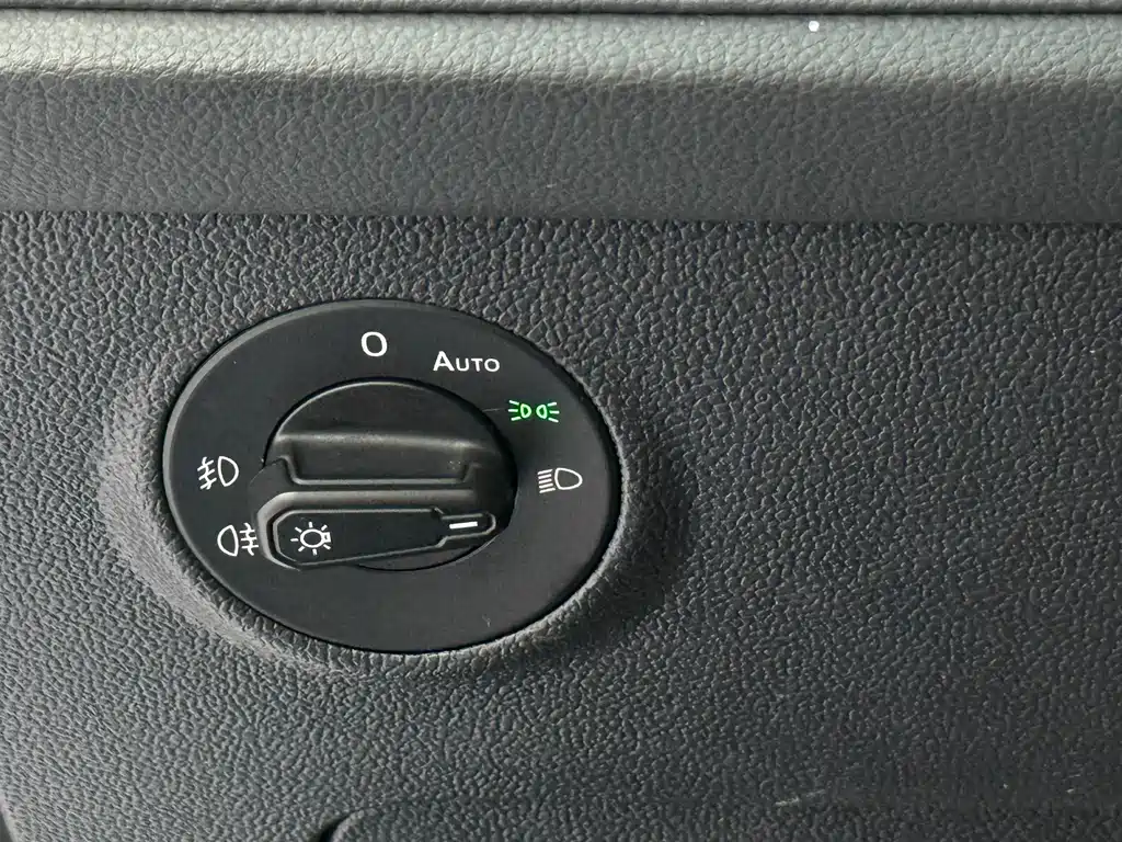 Volkswagen Tharu — фото 19