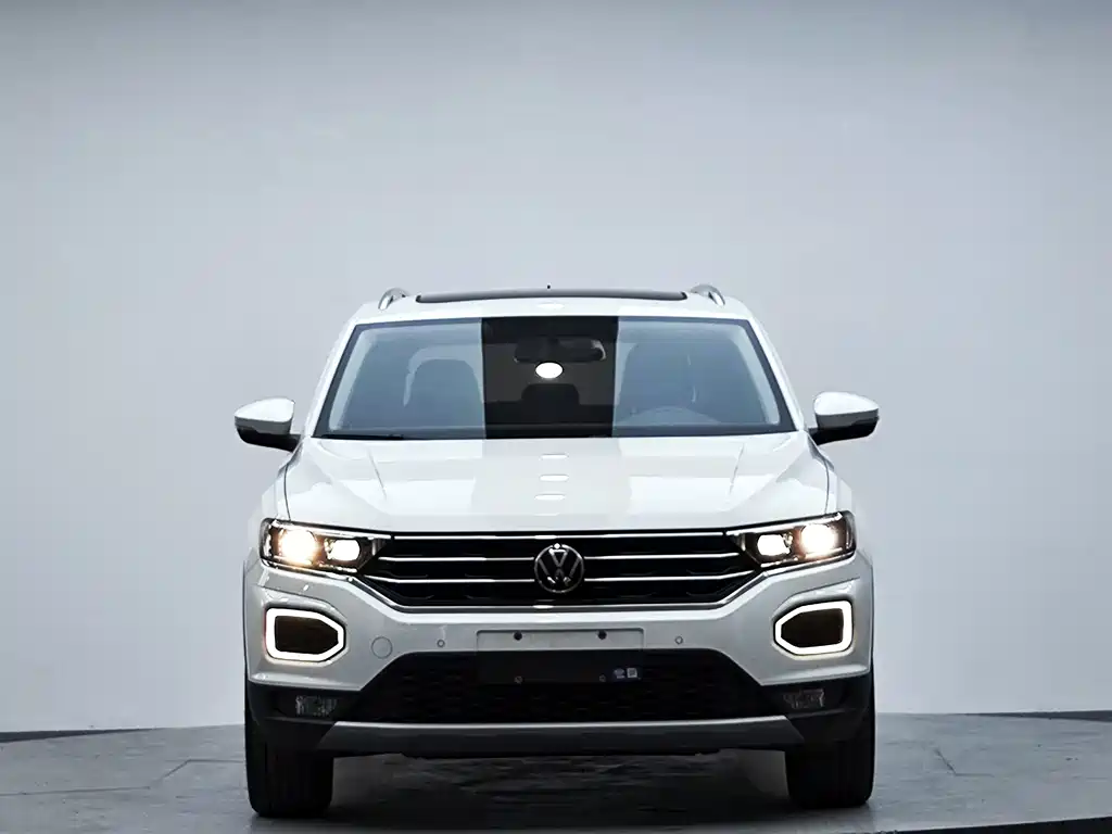 Volkswagen T-Roc — фото 3