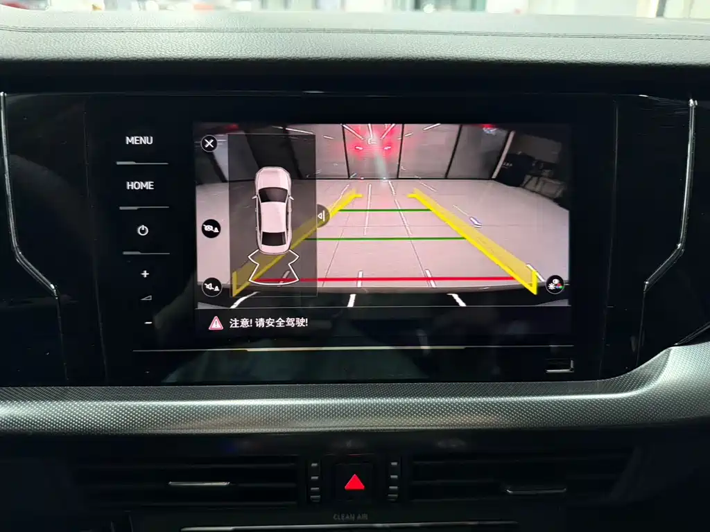 Volkswagen Passat — фото 17