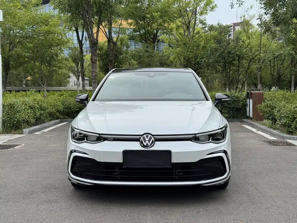 Volkswagen Golf — фото 2