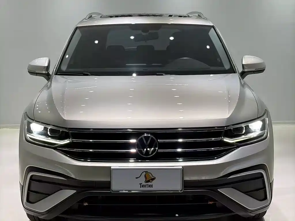 Volkswagen Tiguan L — фото 2