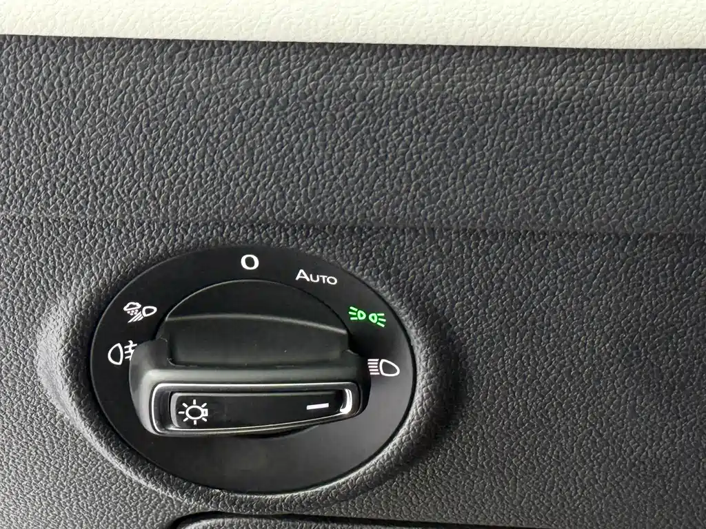 Volkswagen Tiguan L — фото 18