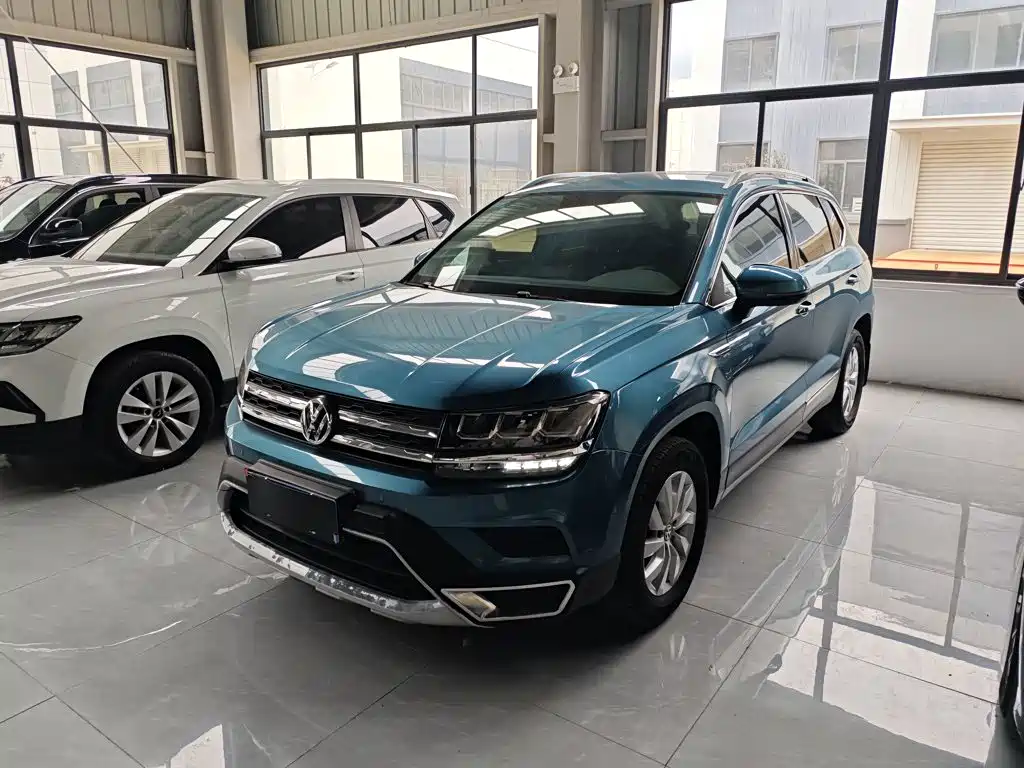 Volkswagen Tharu — фото 2