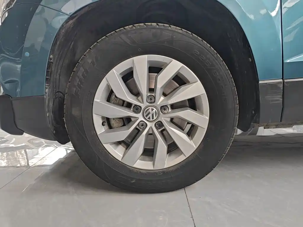 Volkswagen Tharu — фото 23