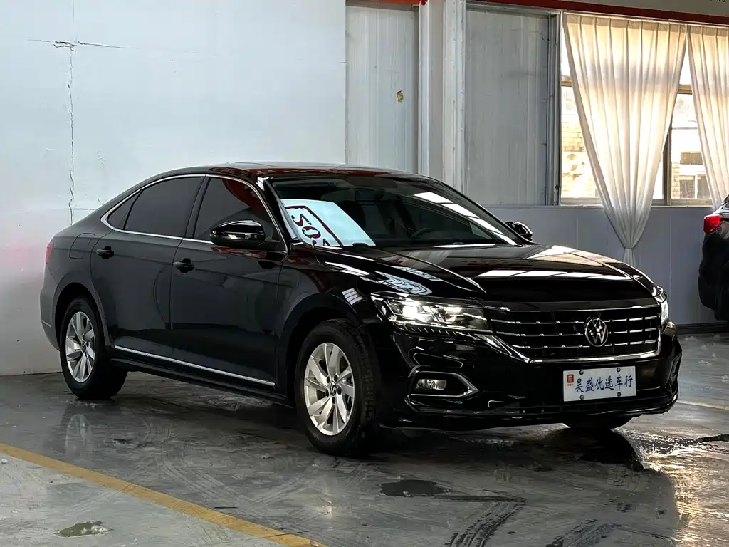 Volkswagen Passat — фото 3