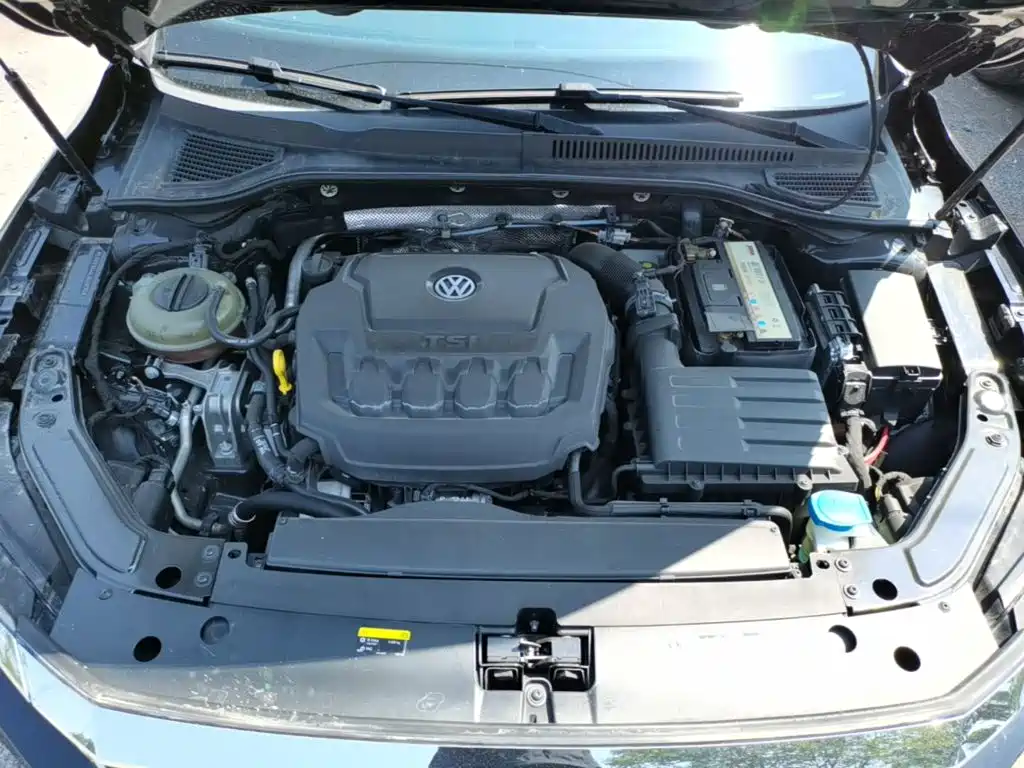 Volkswagen Passat — фото 20