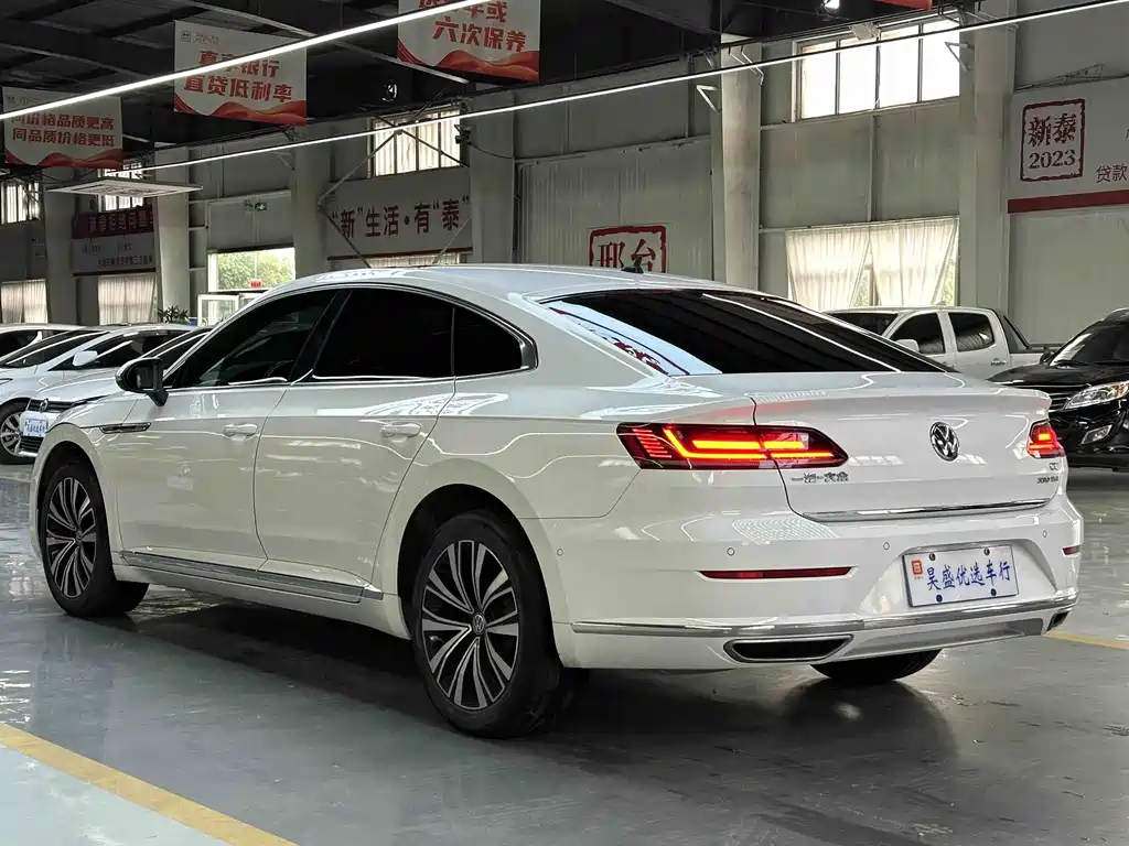 Volkswagen CC — фото 5