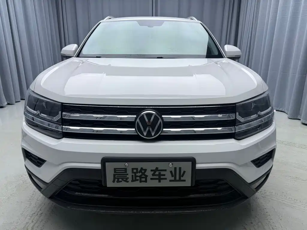 Volkswagen Tharu — фото 2